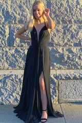 Black A-line V-neck Spaghetti Straps Backless Long Prom Dress with Slit