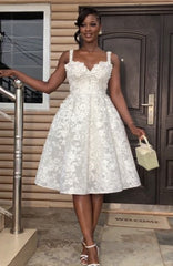 Spaghetti Straps Sleeveless A-line Party Dress with Lace Applique