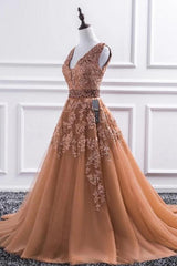 Elegant Long A-line V-neck Tulle Lace Floor Length Prom Dress