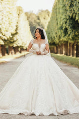 Plus Size Long Sweetheart Ball Gown Satin Lace Appliques Open Back Wedding Dress with Sleeves