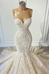 Charming Sweetheart Sleeveless Long Mermaid Wedding Dress with Appliques