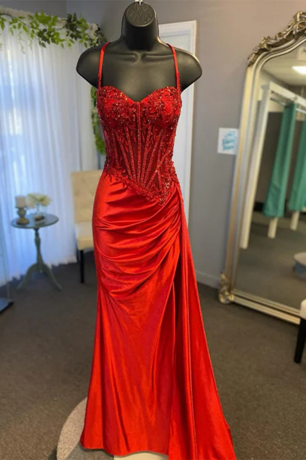 Black Spaghetti Straps Sleeveless Mermaid Evening Dress with Split