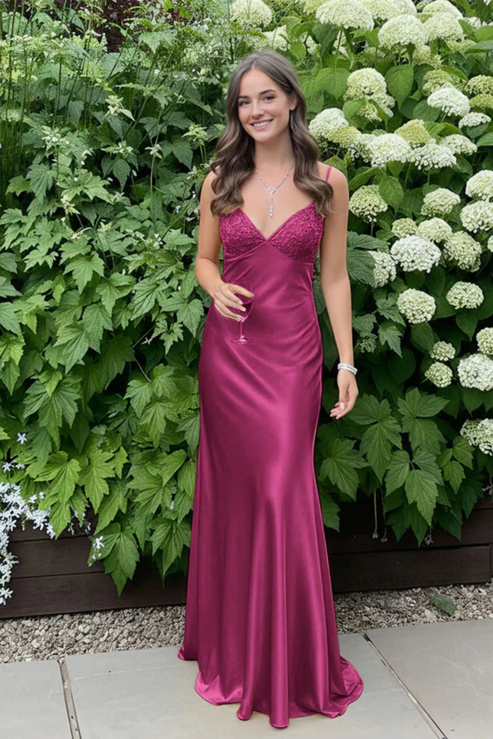 Simple Spaghetti Straps V-neck Sheath Satin Prom Dress