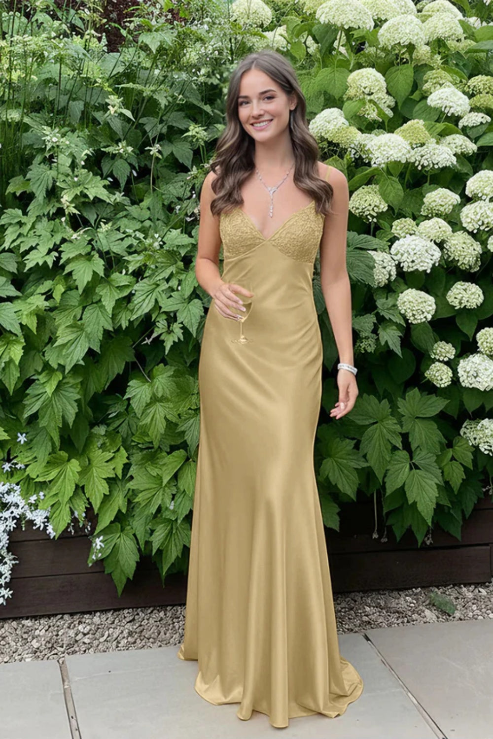 Simple Spaghetti Straps V-neck Sheath Satin Prom Dress