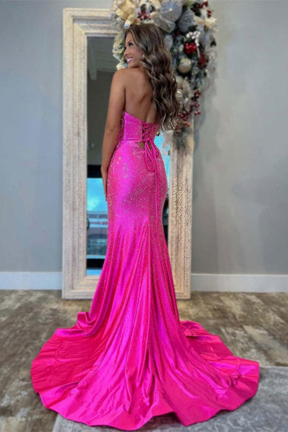 Cute Sweetheart Mermaid Sequined Prom Dress with Keyhole
