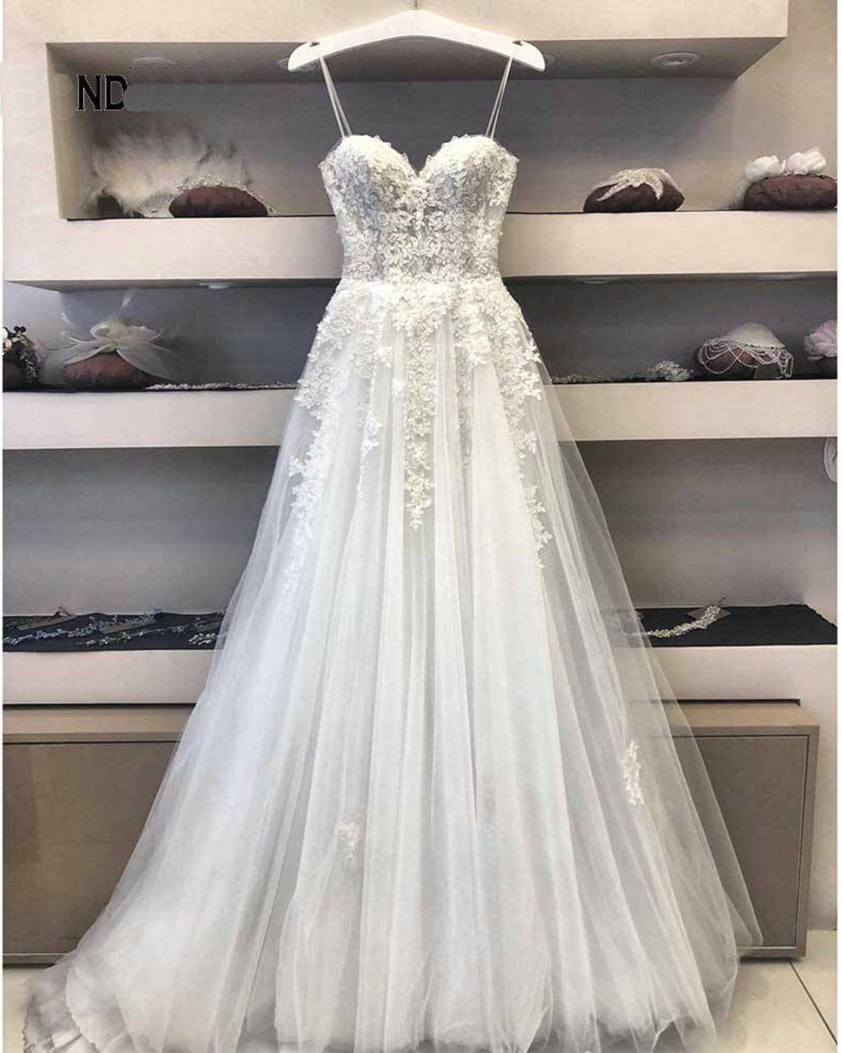 Long A-line Sweetheart Tulle Lace Wedding Dresses